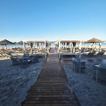 New Cathedral House Apartman *