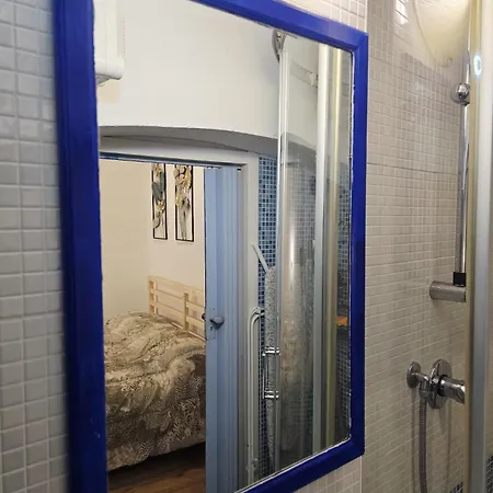 New Cathedral House Apartment *